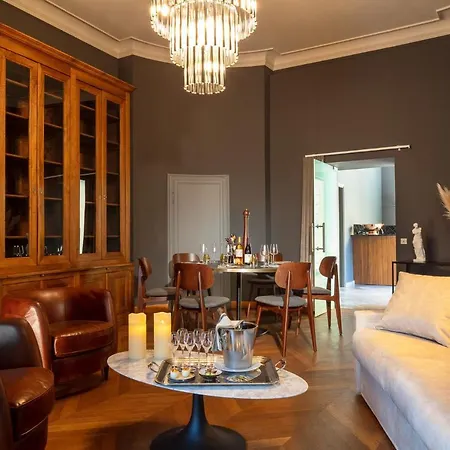 Margaret - Chouleur Hotel