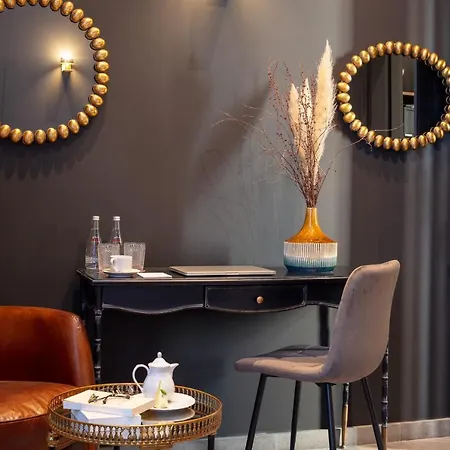 Hotel Margaret - Chouleur Nimes