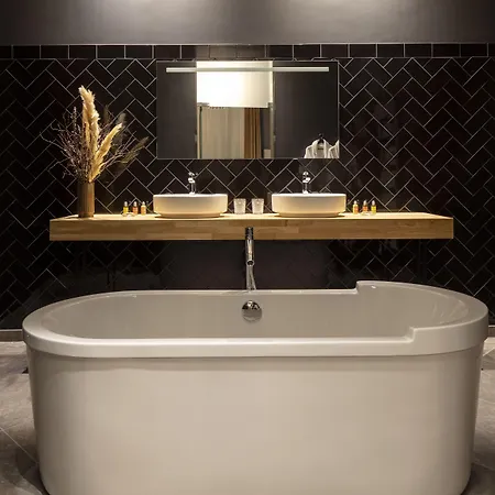 Margaret - Chouleur Hotel Nimes