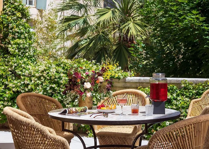 Hotel Margaret - Chouleur Nîmes