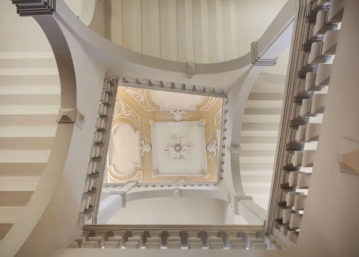 Отель Margaret - Chouleur 5*