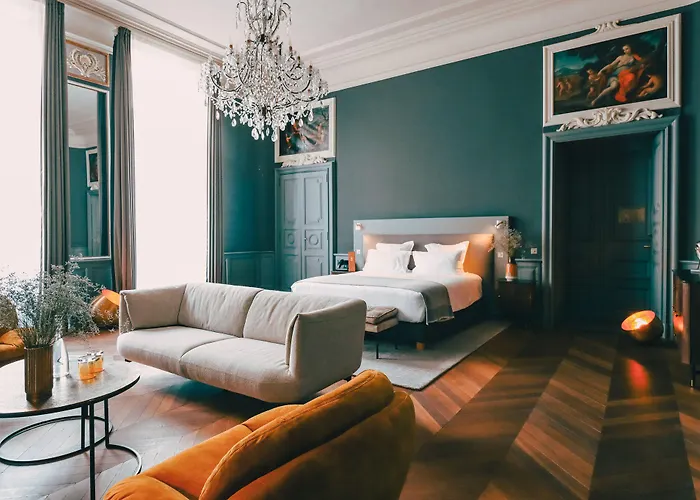 Отель Margaret - Chouleur Ним